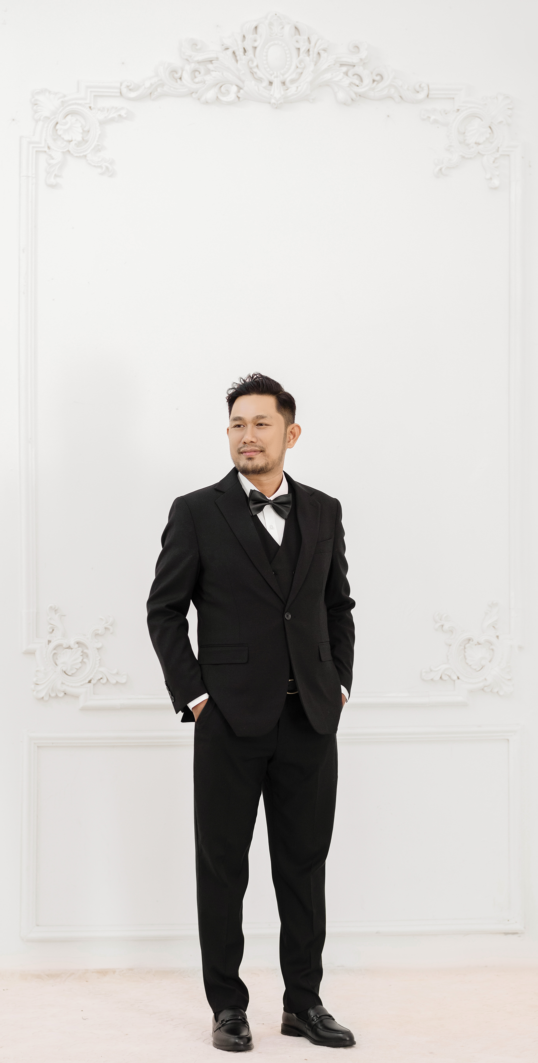 groom 1